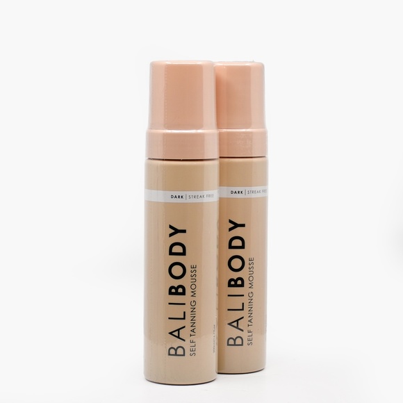 BALI BODY Ultimate Bundle 2 Bottles Self Tan Mousse in Dark & 1 Luxe Mitt - Picture 2 of 12